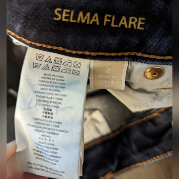 EUC Michael Kors Selma flare jeans - Picture 3 of 8